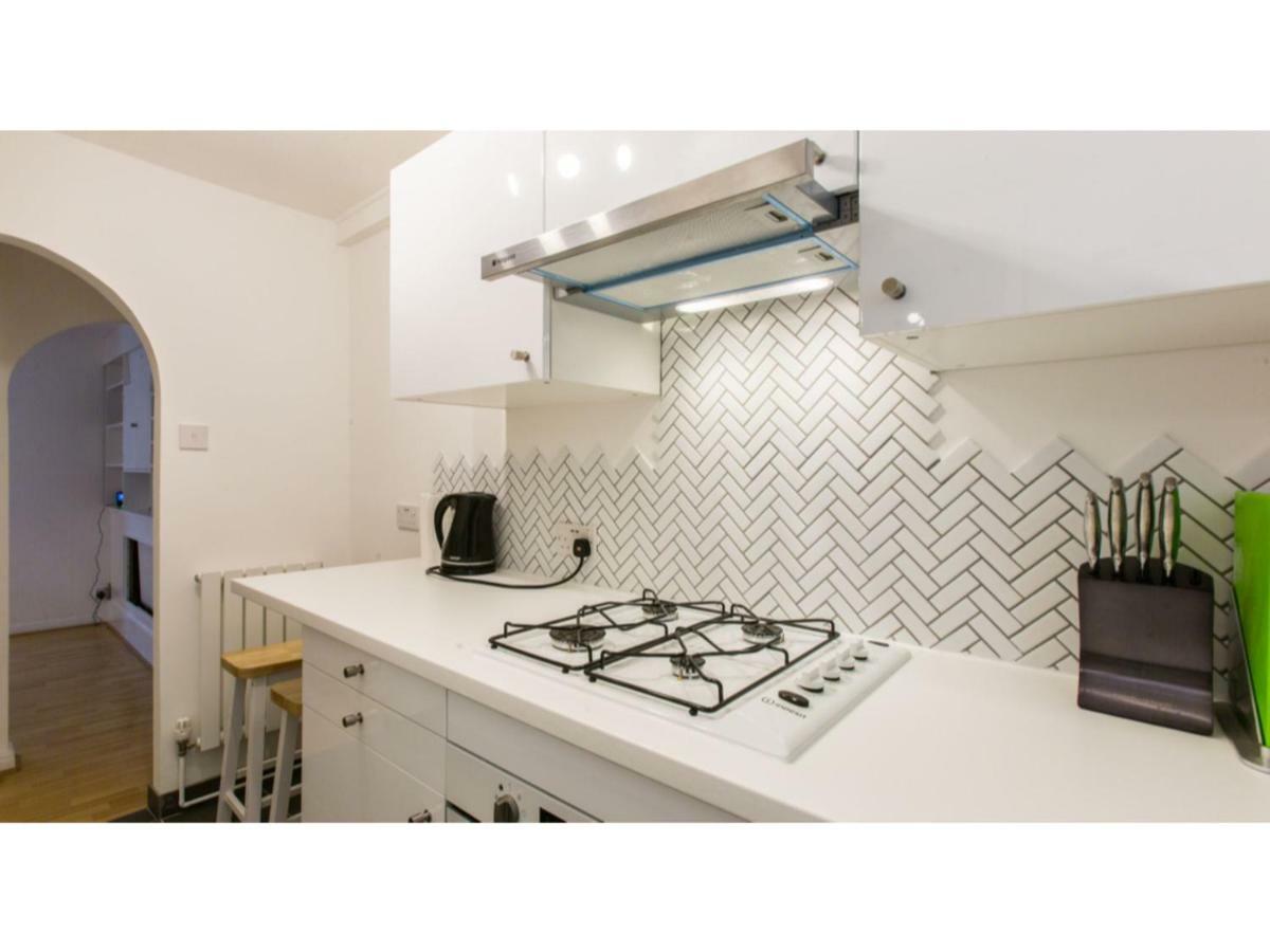 Elegant 1Bdr W/Private Garden In Vibrant Brighton Apartment ภายนอก รูปภาพ