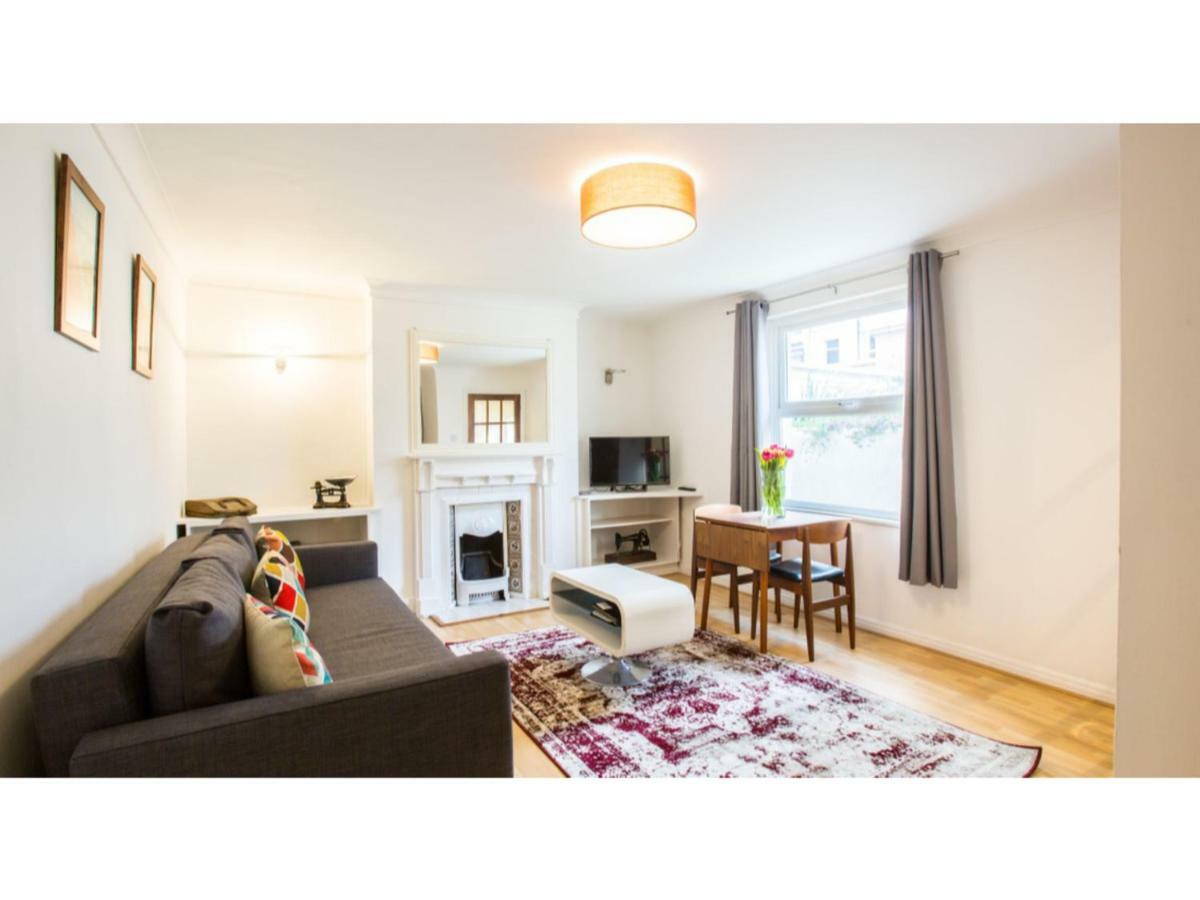 Elegant 1Bdr W/Private Garden In Vibrant Brighton Apartment ภายนอก รูปภาพ
